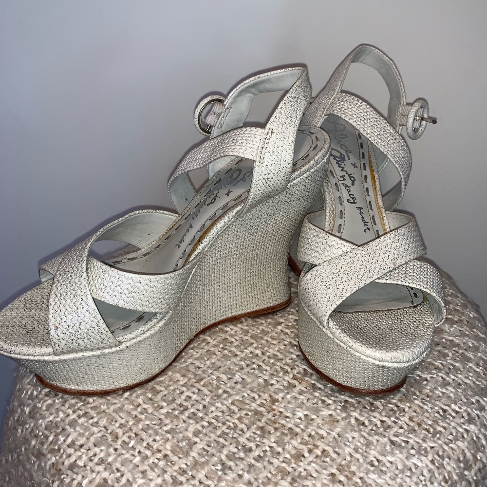 Alice + Olivia White Woven Wedges